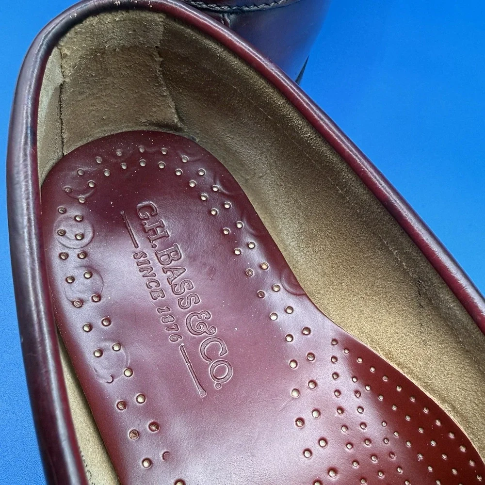 G.H. Bass & Co. Weejuns Burgundy Leather Penny Loafers Men's Size 9.5 EE